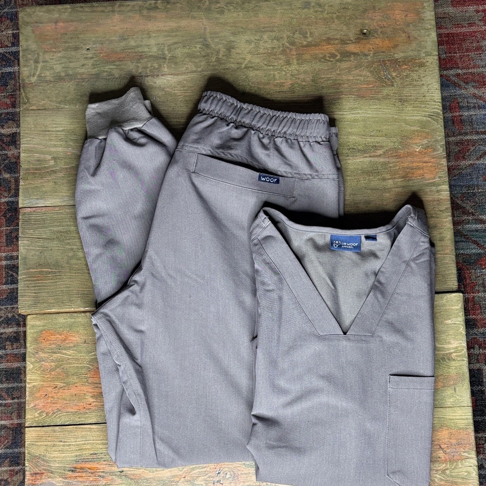 Gray Men's Scrubs